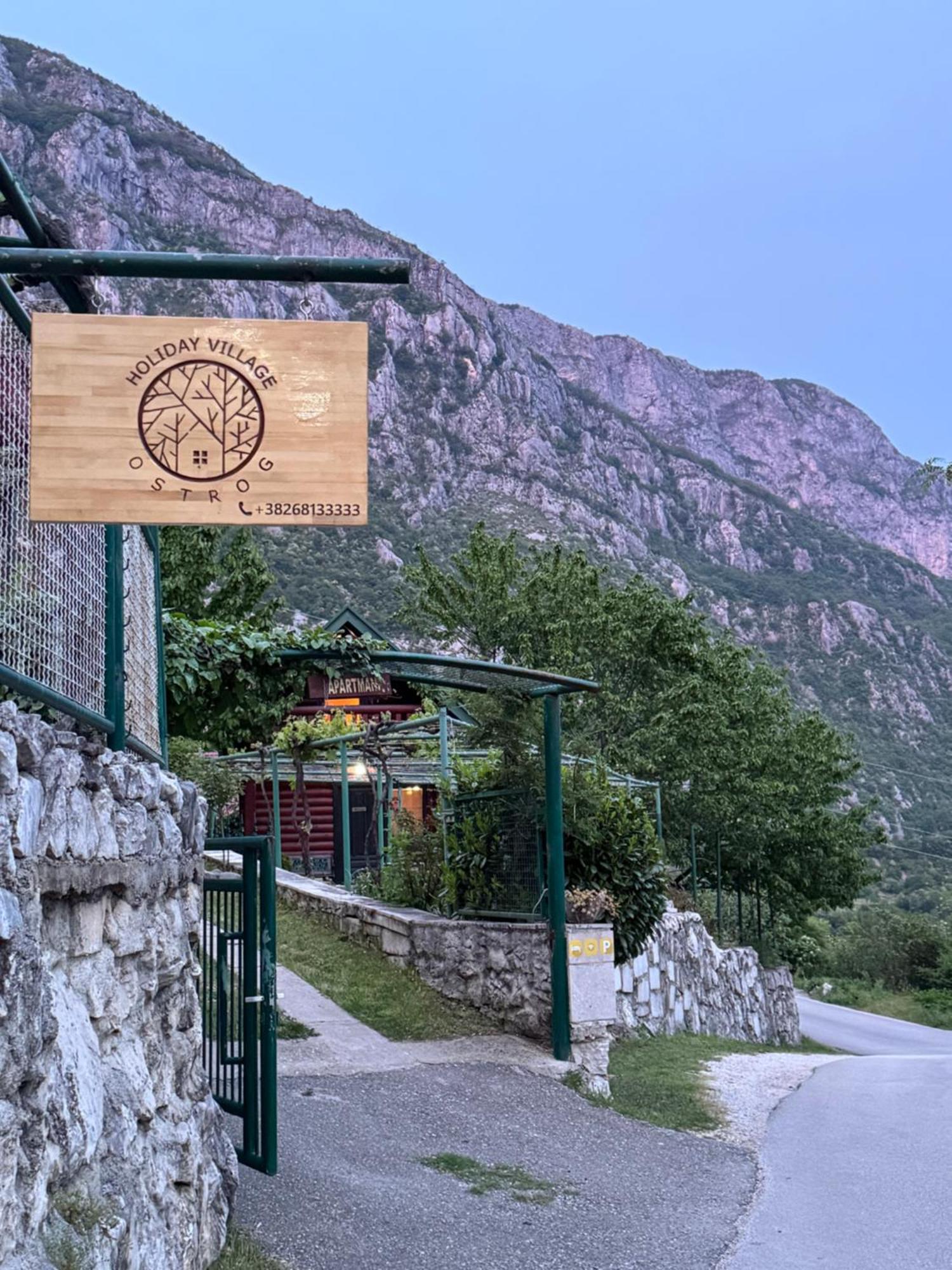 Holiday Village Ostrog Nikšić Exterior foto
